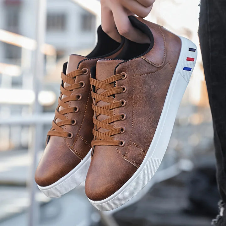 Men’s Legacy Leather Sneakers