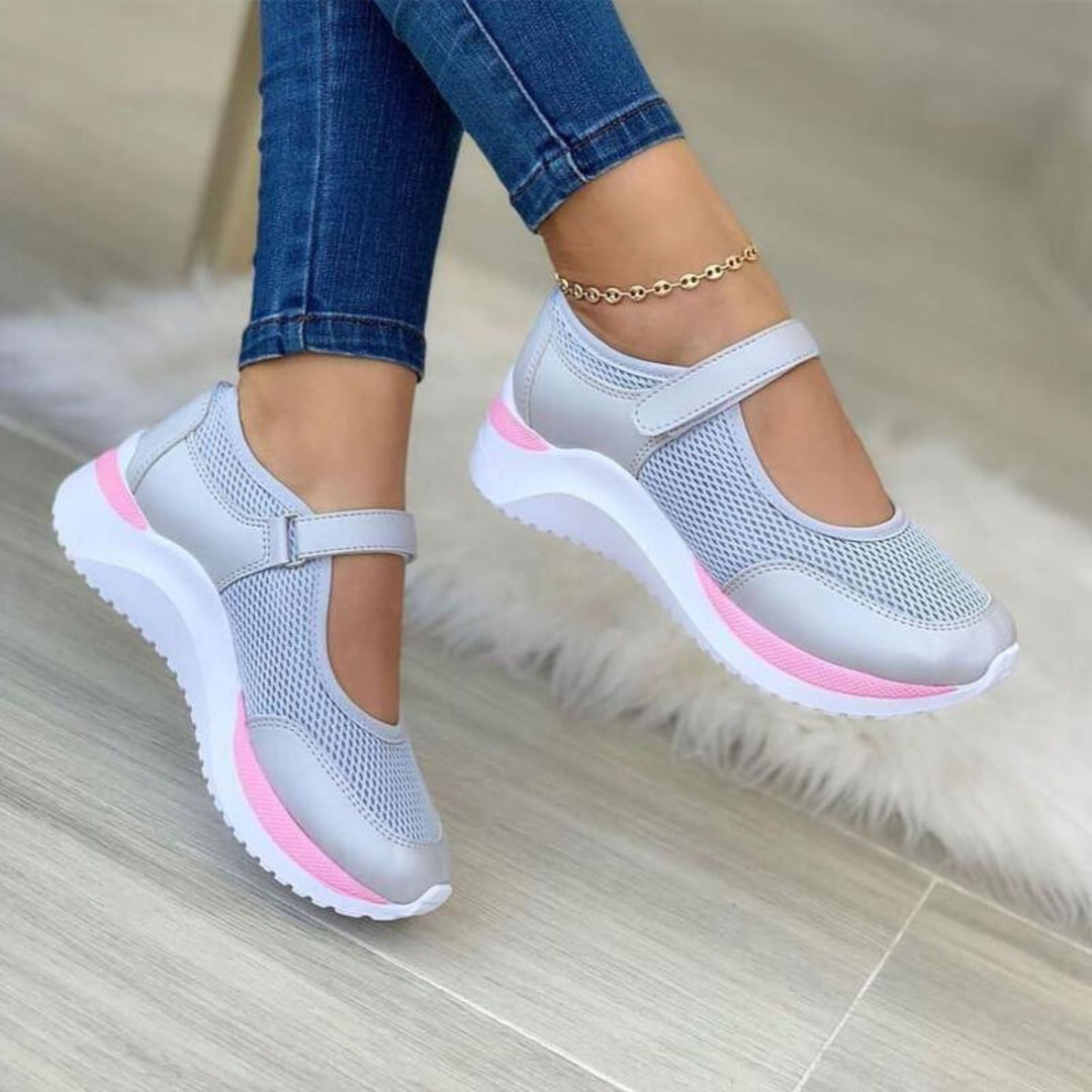 Women's Lightweight Mesh Strap Walking Sneaker