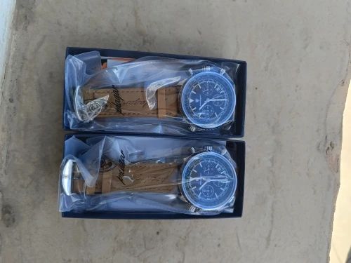 Men Leather Chronograph Watch