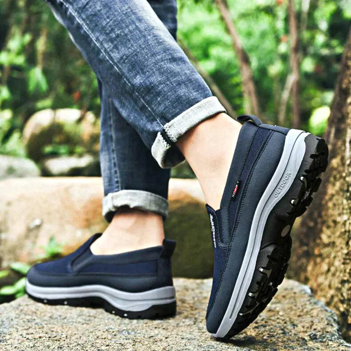 Men’s Mesh Breathable Slip-On Sneakers