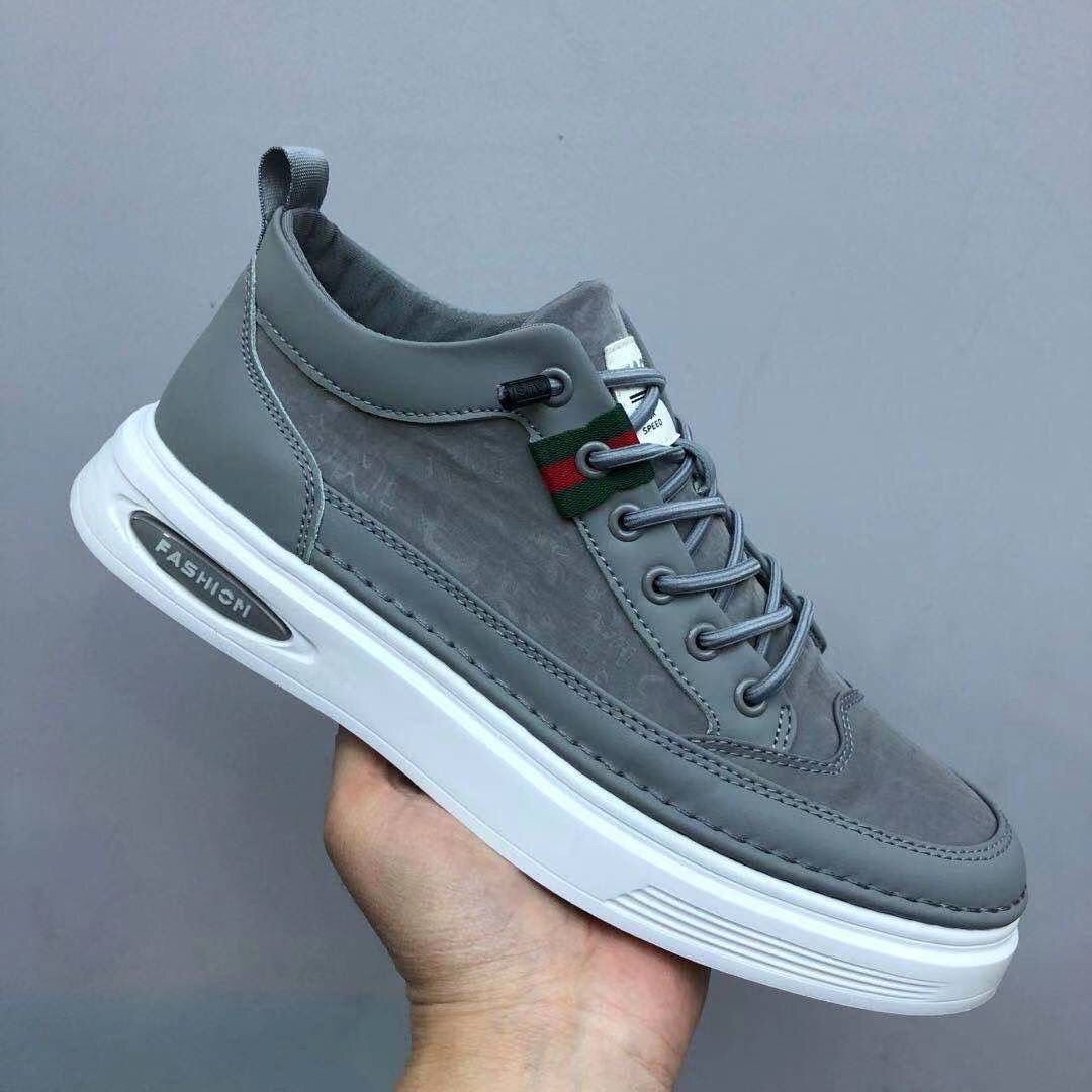 Mens Breathable Lace-Up Trainers