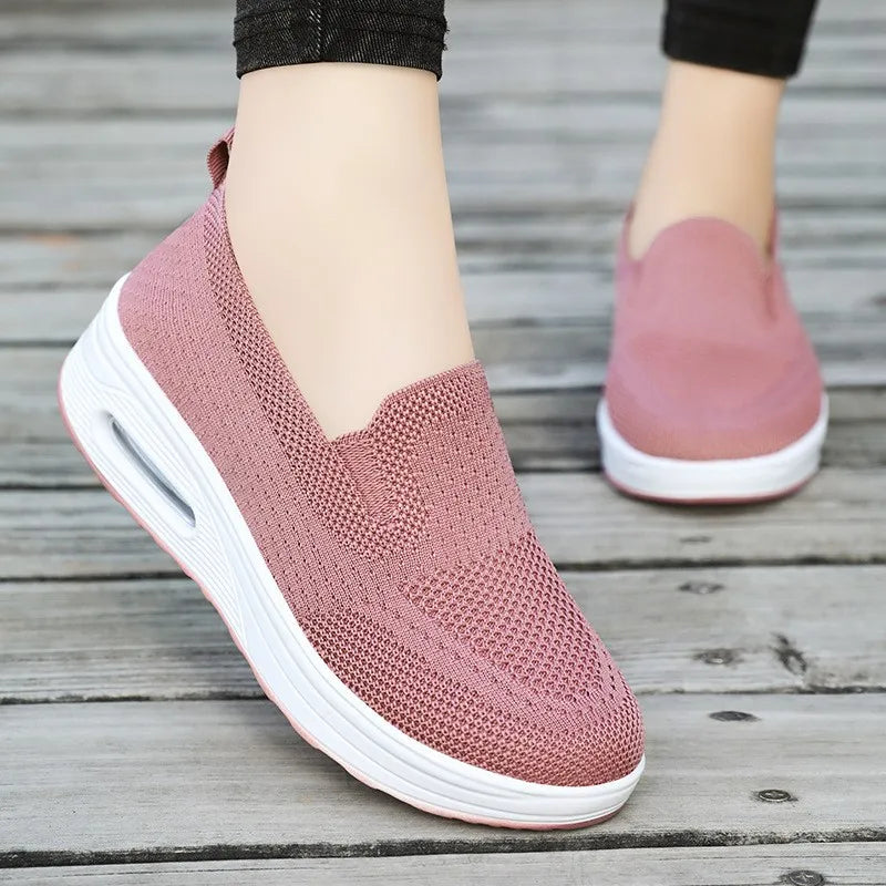 Women's Lightweight Mesh Slip-On Shoes