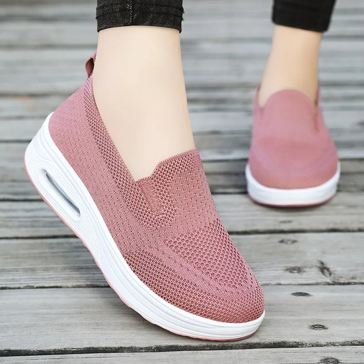 Women's Lightweight Mesh Slip-On Shoes
