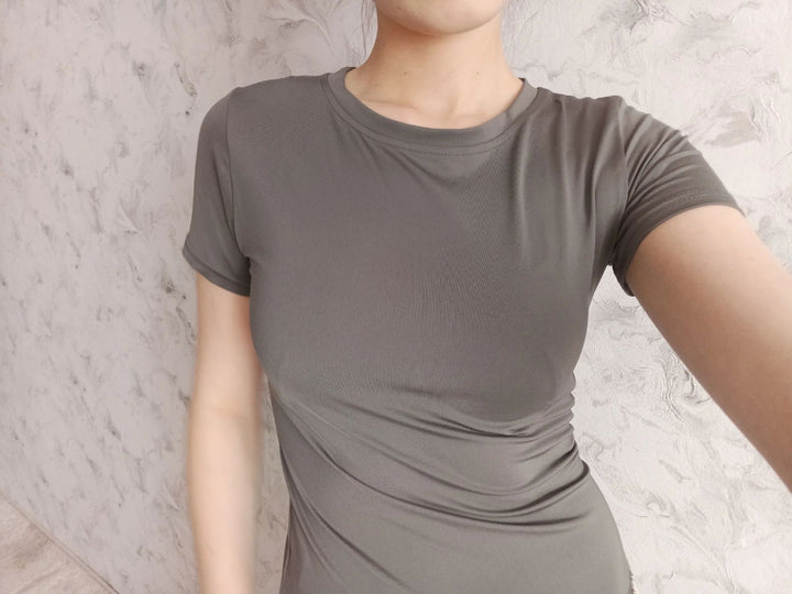  Women Short-Sleeve Skinny Knit Top