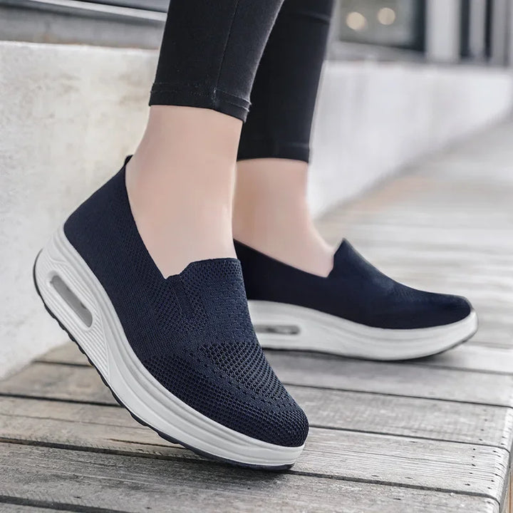 Women's Lightweight Mesh Slip-On Shoes