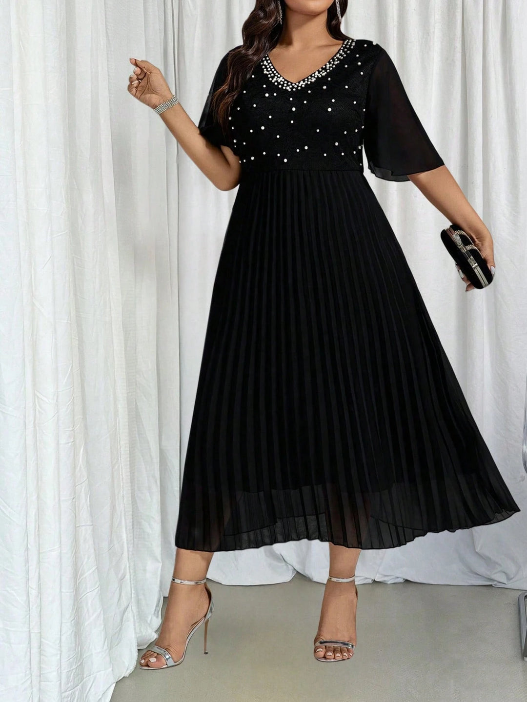 Elegant Faux Pearl Pleated Midi Dress