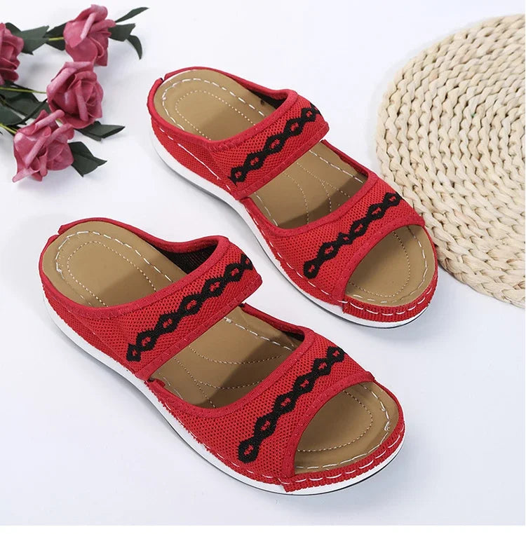 Women's Embroidered Thick Sole Sandals