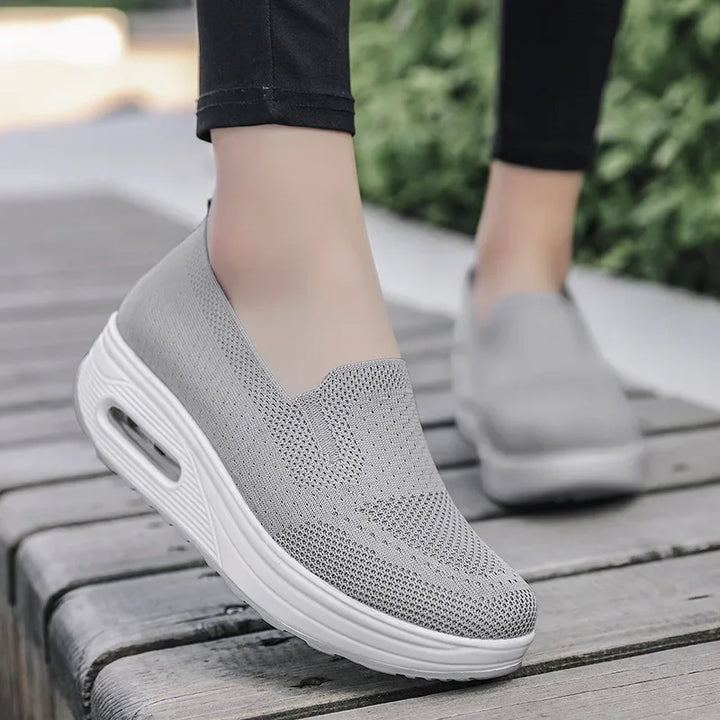 Women's Lightweight Mesh Slip-On Shoes