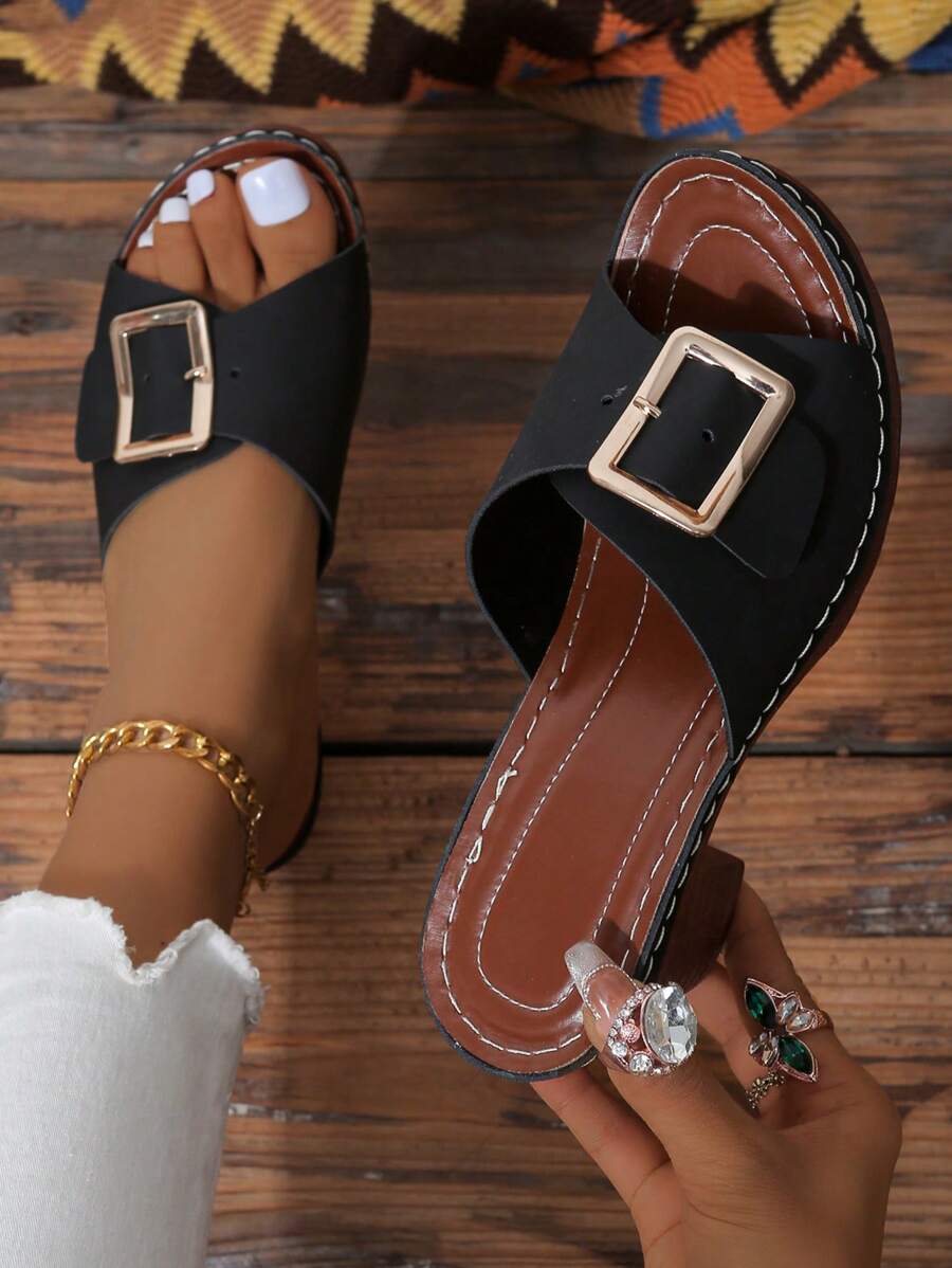 Women's Buckle Detail Wedge Sandals
