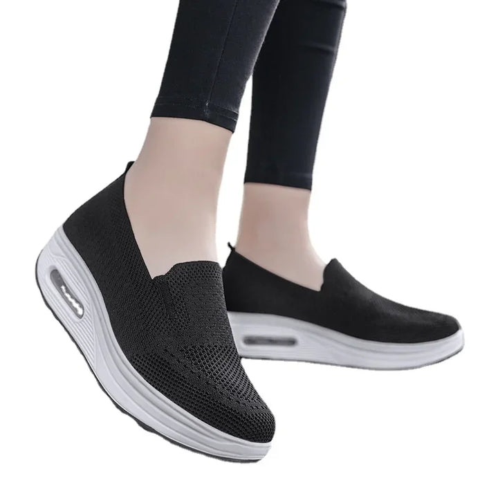 Women's Lightweight Mesh Slip-On Shoes